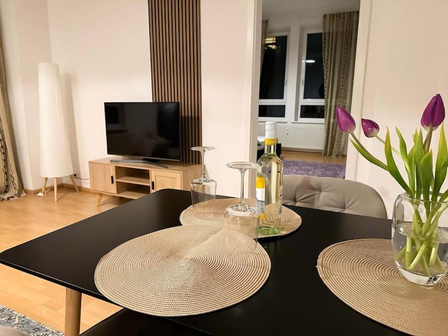 Gemuetliche 2-Zimmer Wohnung Im Zentrum Neumuenster Luaran gambar