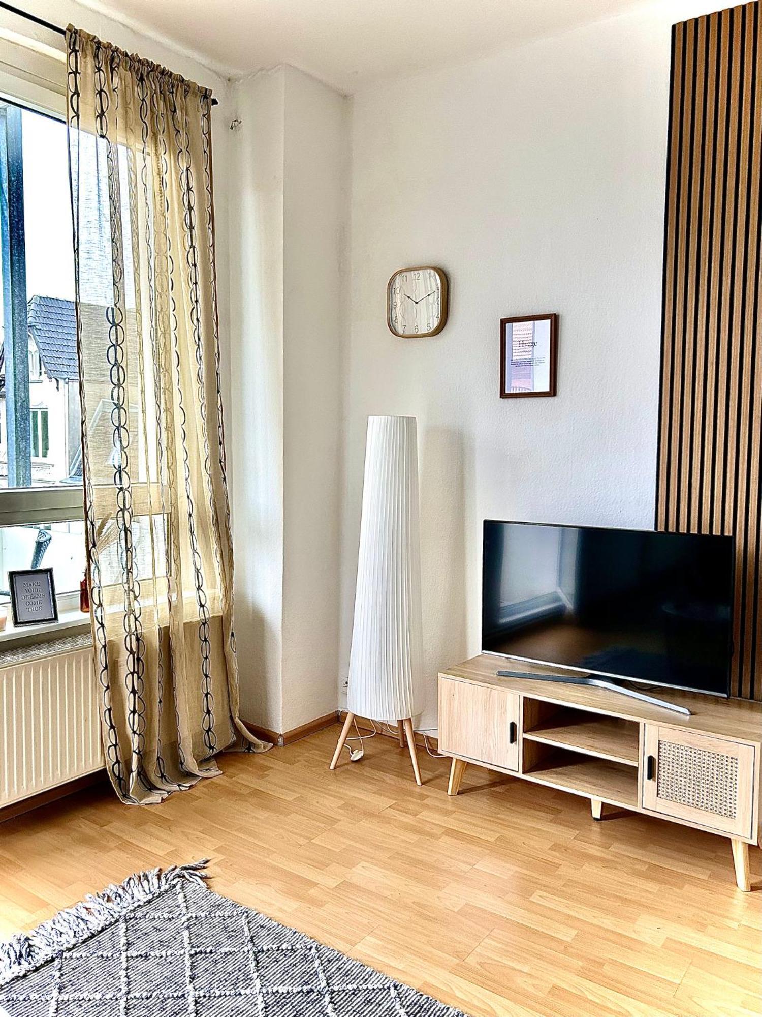 Gemuetliche 2-Zimmer Wohnung Im Zentrum Neumuenster Luaran gambar